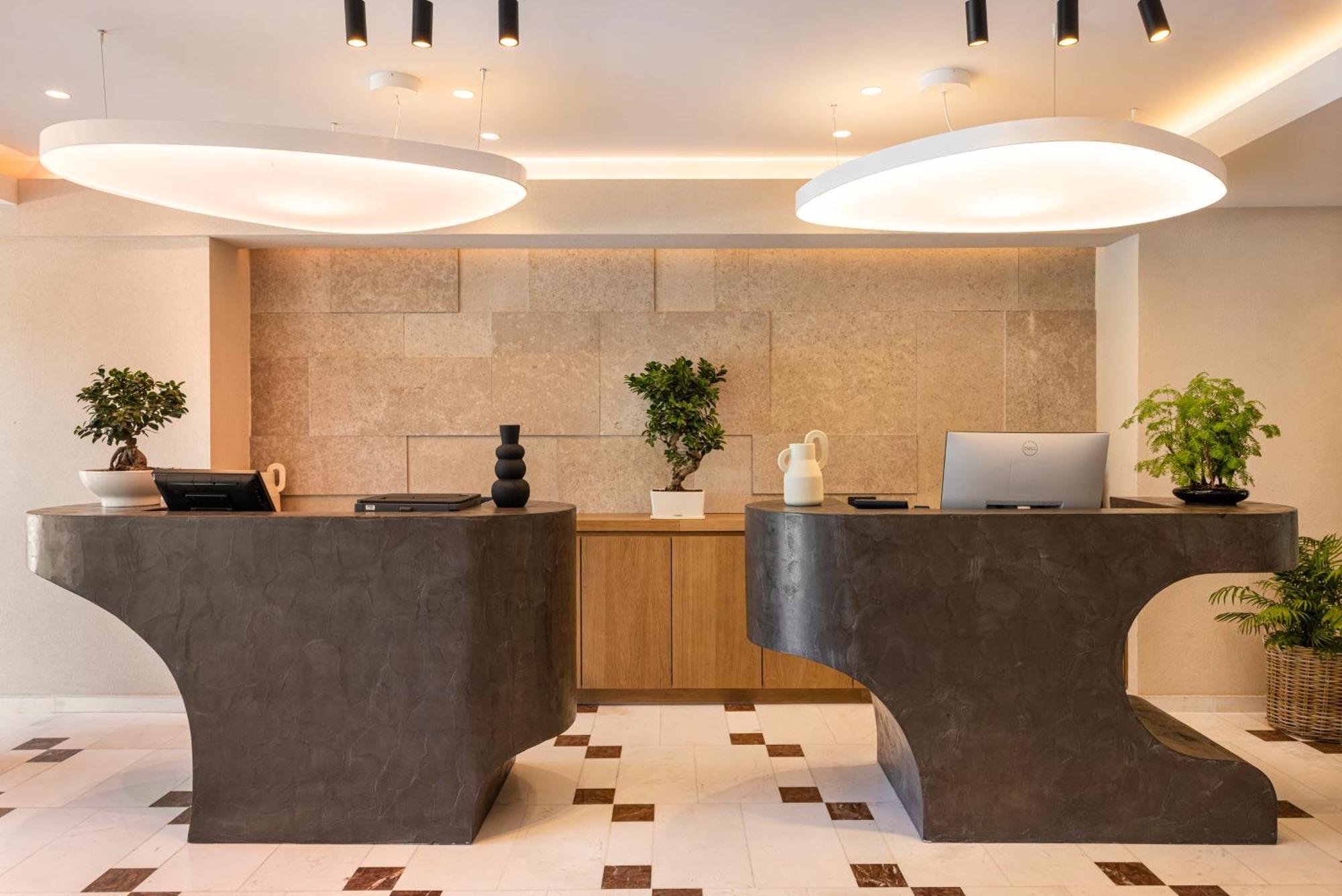 Hotel Erato By Samian Mare 4*